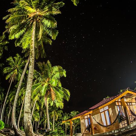 Puri Asu Resort Palau Asu Экстерьер фото